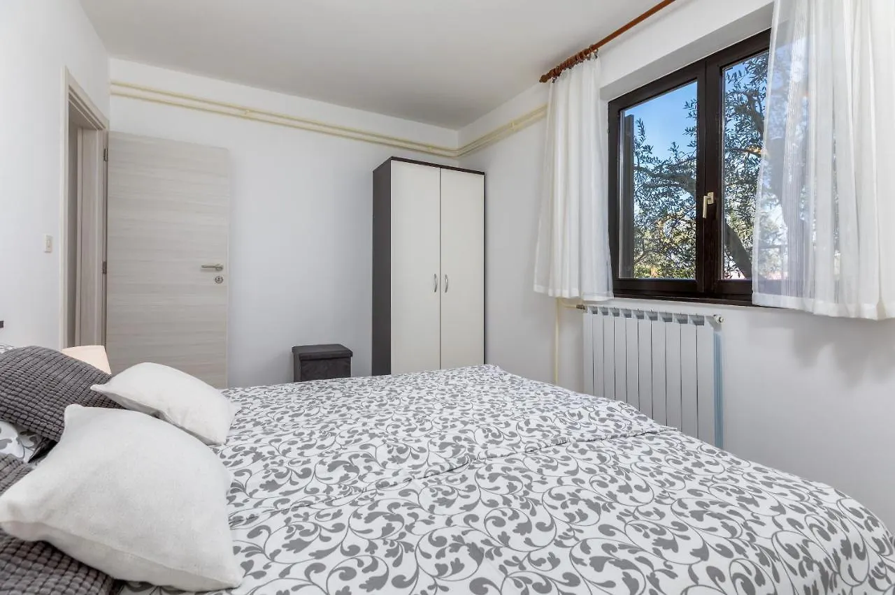Dany Apartment Fazana Croatia
