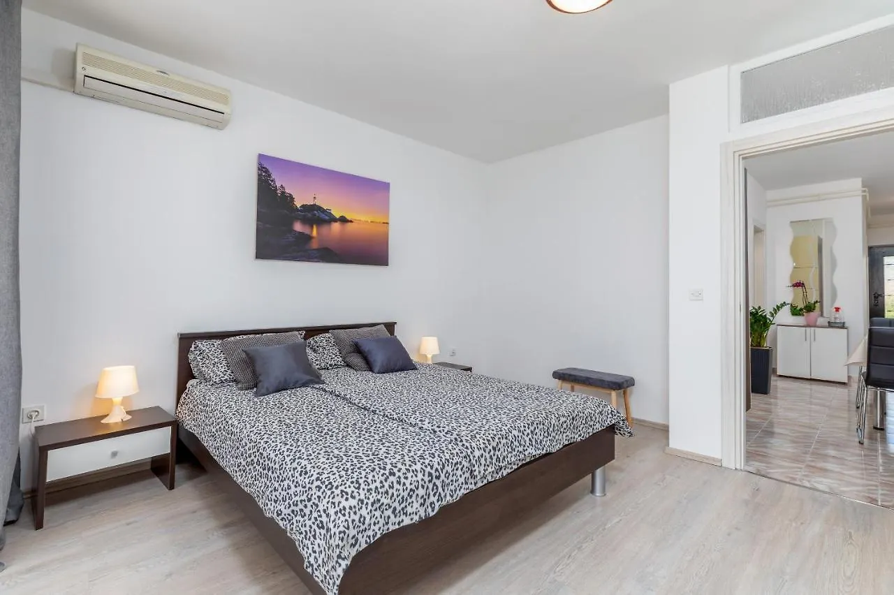 Dany Apartment Fazana