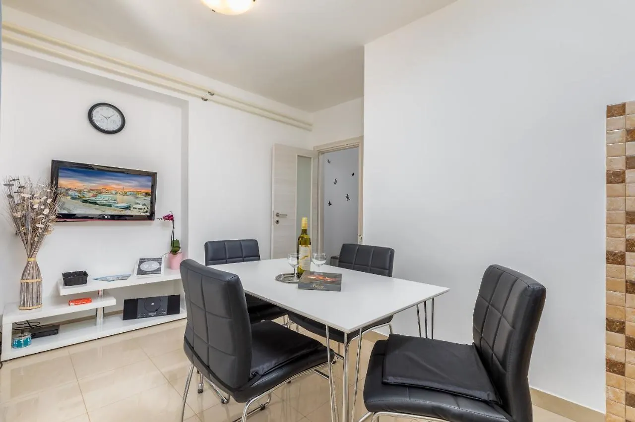 Dany Apartment Fazana